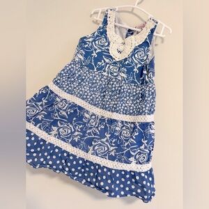 Chloe Louise floral dress with crochet collar 2/3 YRS 100% cotton UK brand